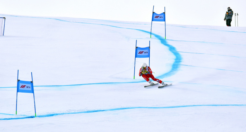 Спортсмены Камчатки в первый день чемпионата России по горнолыжному спорту завоевали три медали.