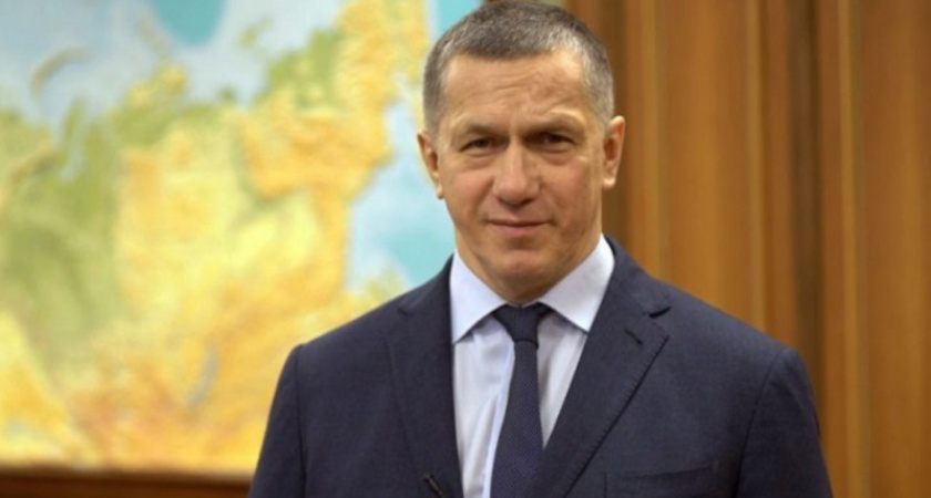 Полпред Президента РФ в ДФО поздравил моряков-подводников.