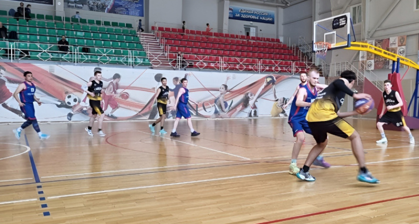 Соревнования по баскетболу среди студентов Камчатки прошли в регионе.