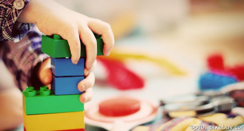 Камчатские полицейские нашли трех детей мигрантов без документов