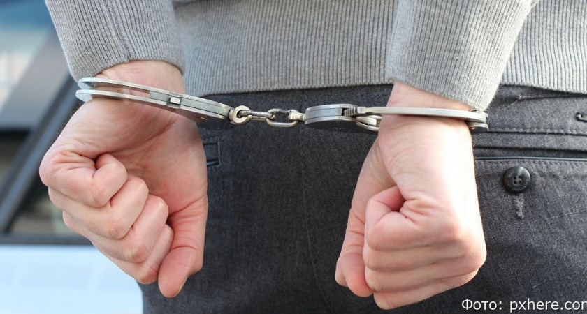 В Петропавловске числящийся в федеральном розыске попался на краже сотовых и карты