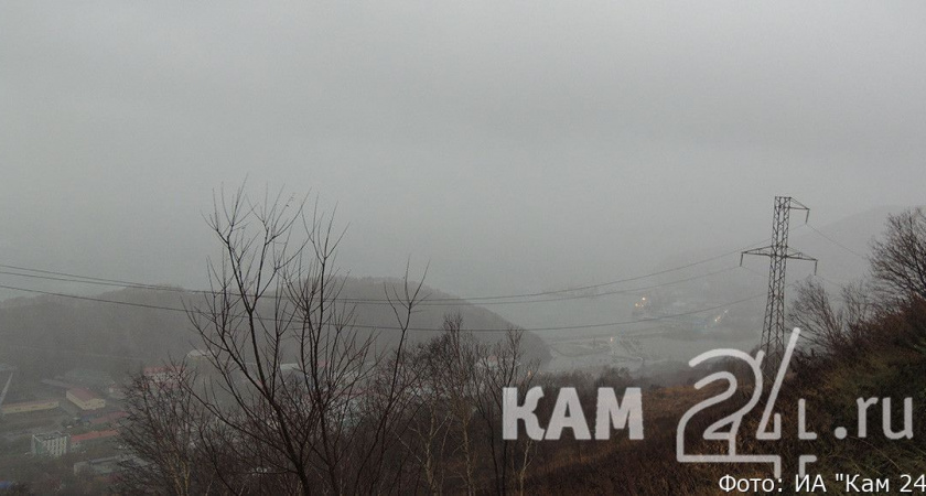 Рабочие дни на Камчатке начались с ветреной и холодной погоды