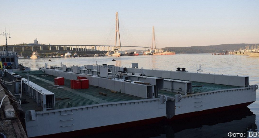 На Камчатку из Приморья доставят новый плавпирс для Тихоокеанского флота