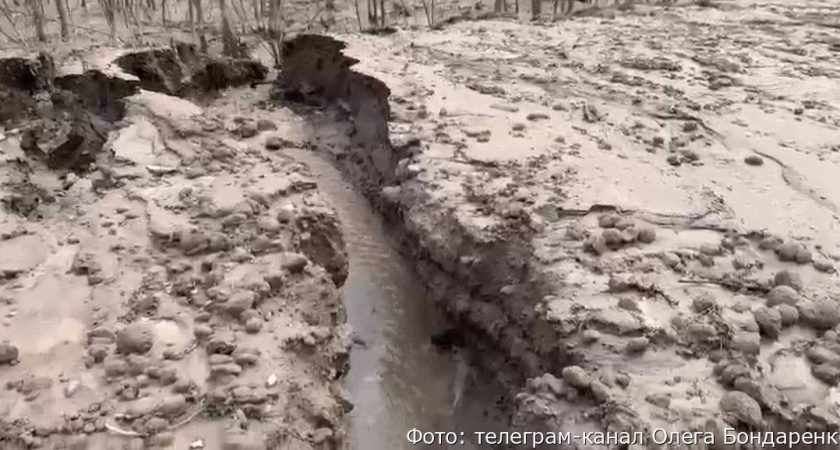 Размытую вчера дорогу от Ключей до Усть-Камчатска открыли для движения сегодня в 6:30