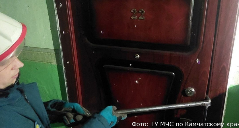 На Камчатке спасателям дважды за сутки пришлось выручать запертых детей