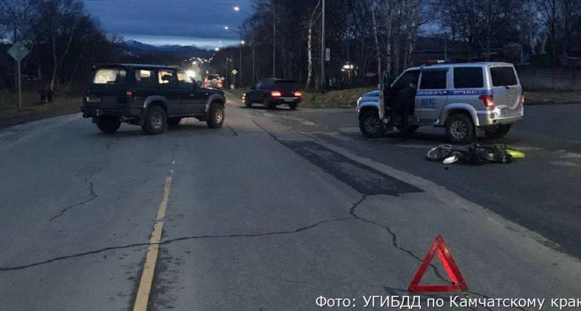 В Елизове молодой мотоциклист устроил ДТП и угодил в больницу