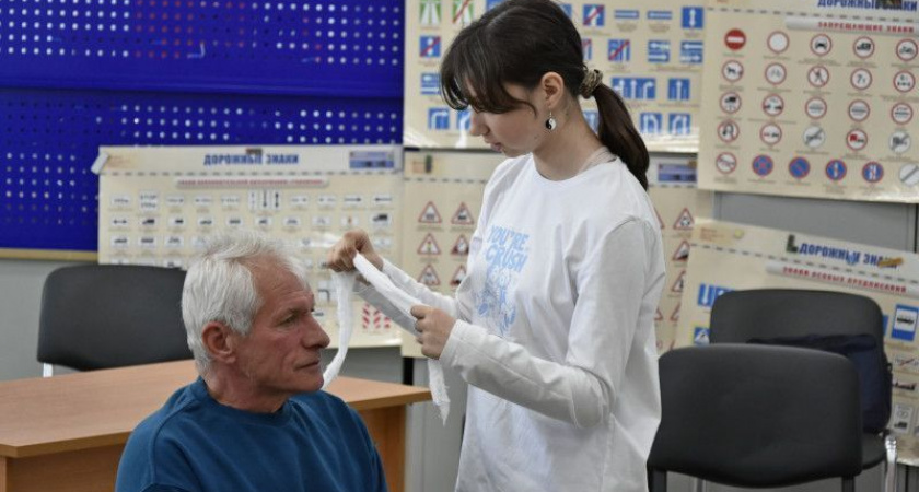 Навыки оказания первой помощи проверили у участников военно-спортивной игры на Камчатке