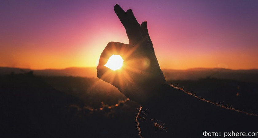 Гороскоп на 19 мая: Тельцам лучше решать проблемы утром, Овны – вечером