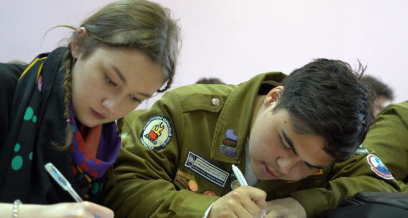 Кто хочет стать обработчиком, вожатым, барменом?