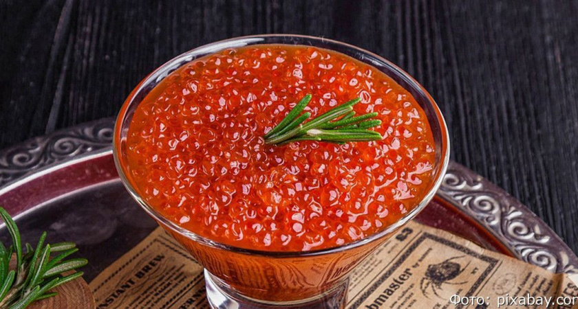 Авиапассажиры с Камчатки за неделю перевезли в Москву полторы тонны немаркированной икры