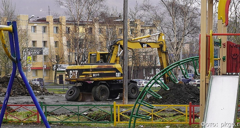 В Петропавловске-Камчатском подрядчик начал благоустройство сквера на улице Войцешека