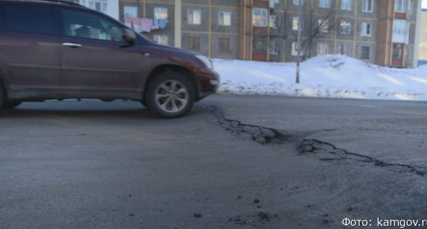 В Петропавловске-Камчатском повторно заасфальтировали «уплывающий» участок дороги