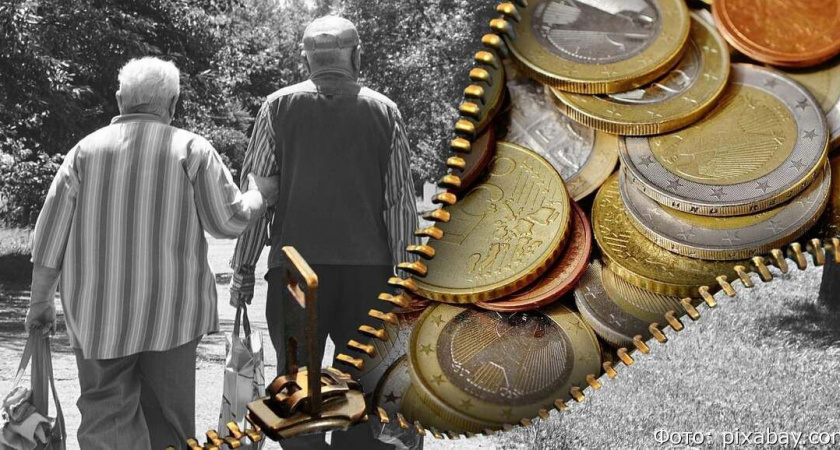 Путин: индексацию пенсий работающим пенсионерам вернут