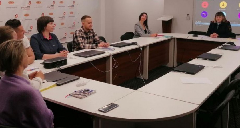 Законопослушным трудовым мигрантам на Камчатке упростят процедуры учета и оформления вида на жительство