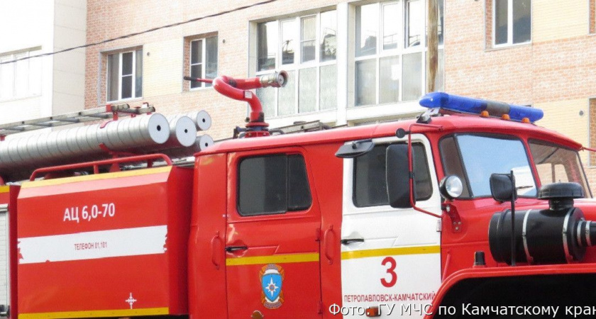 Камчатские пожарные ликвидировали возгорание в квартире жилого дома