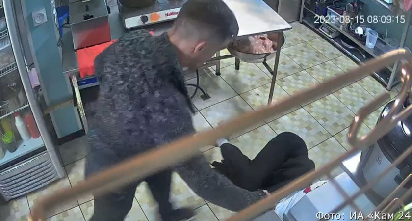 Суд отказался смягчить приговор Рязанову, жестоко избившему женщину в камчатском кафе