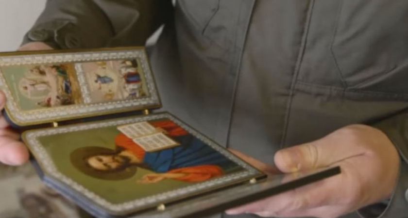 Благодарственную икону подарили члены семей участников СВО главе Камчатки за поддержку бойцов