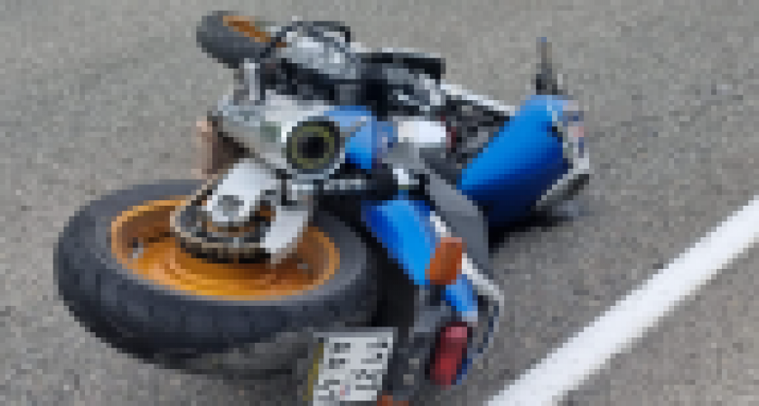 Жесткое ДТП с участием мотоциклиста произошло у поселка Сокоч