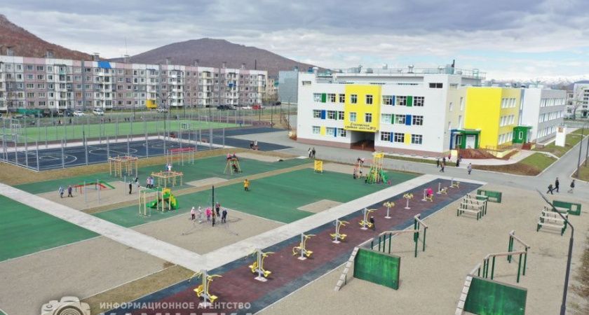 Губернатор Камчатки поручил завершить ремонты школ до начала учебного года