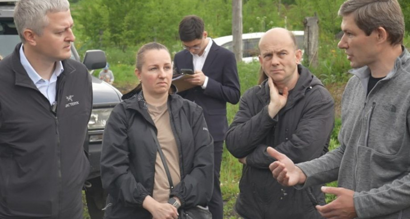 Губернатор Камчатки встретился с владельцами земельных участков в городе Елизово
