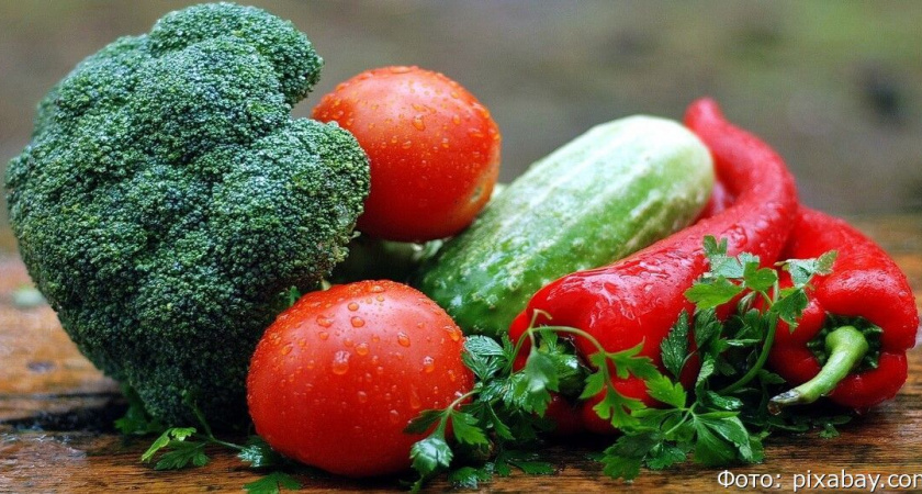 В России заметно выросли цены на фрукты и овощи, несмотря на сезонность