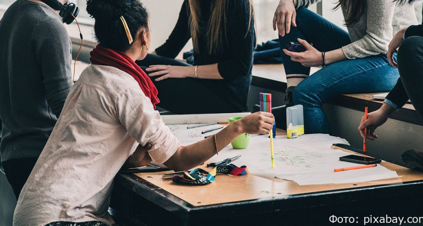 Студентам-целевикам на Камчатке доступна стипендия почти в 63 тысячи рублей