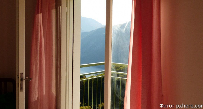 На Дальнем Востоке мужчина сбросил с балкона пожилую и немощную тёщу