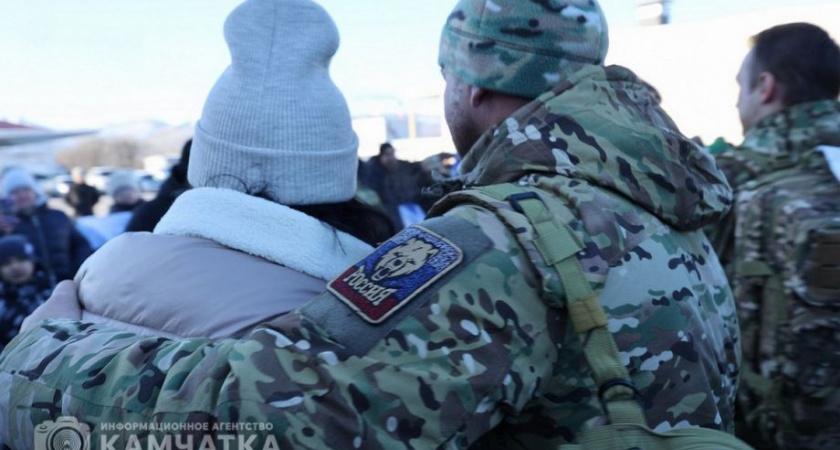 Командиры камчатских бригад рассказали, как встречают новобранцев-контрактников