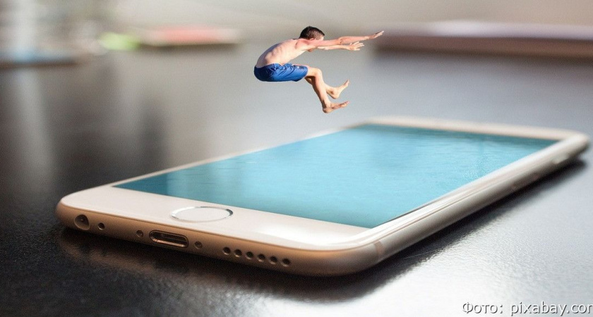 Россияне массово жалуются на бракованные смартфоны из популярной сети магазинов