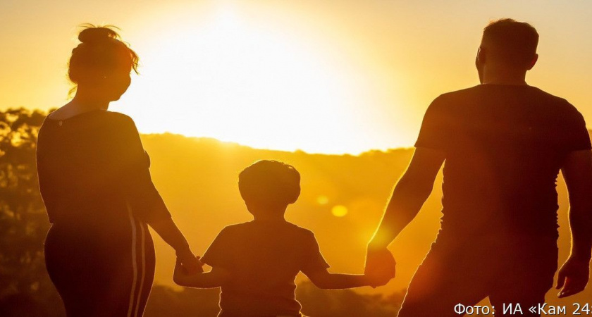 Путин подписал закон о возвращении семьям 7% из 13% НДФЛ