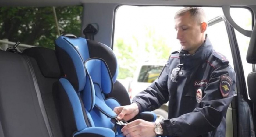 Проблему безопасности дорожного движения на Камчатке обсудили с инспектором ГИБДД