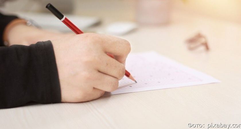 Большинство пересдавших ЕГЭ школьников повысили свой балл