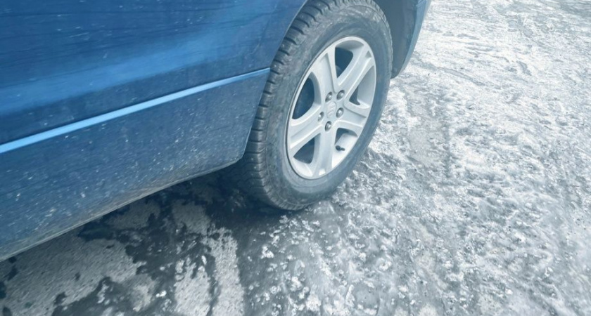 Сотрудники ГАИ разбираются в обстоятельствах аварии на Высотной в Петропавловске