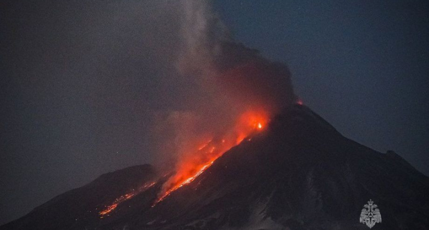 Эксплозивное извержение вулкана Безымянного прогнозируют на Камчатке