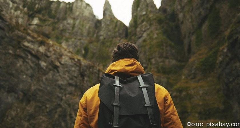 На Камчатке турист повредил ногу во время восхождения на вулкан
