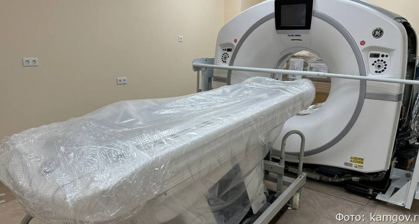 В новую Камчатскую краевую больницу специалисты завезли тяжелое медоборудование