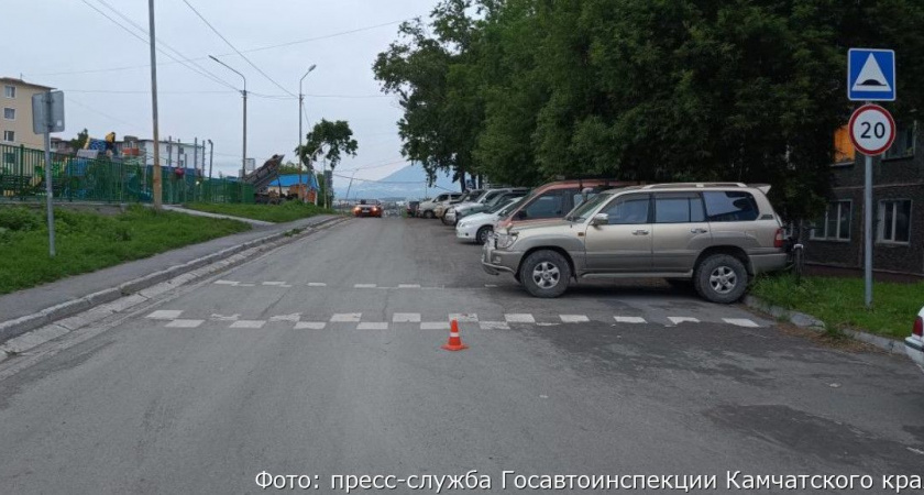 На Камчатке водитель не заметил девятилетнего мальчика на велосипеде