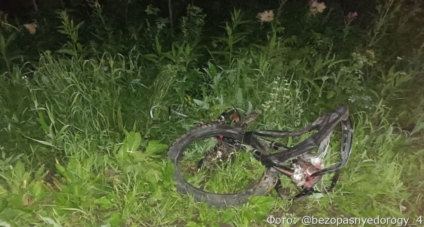 На Камчатке при столкновении с автомобилем погиб мотоциклист