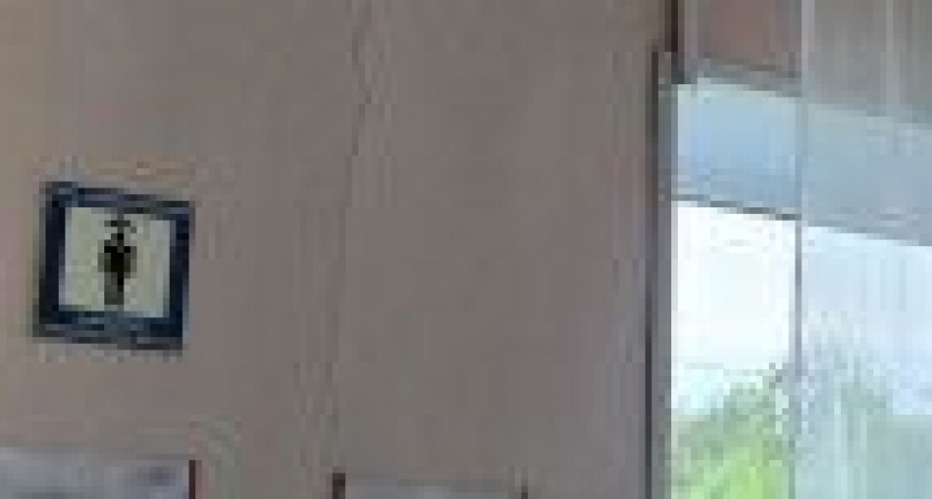 На Камчатке из-за землетрясения потрескались стены в школах и детских садах (фото)