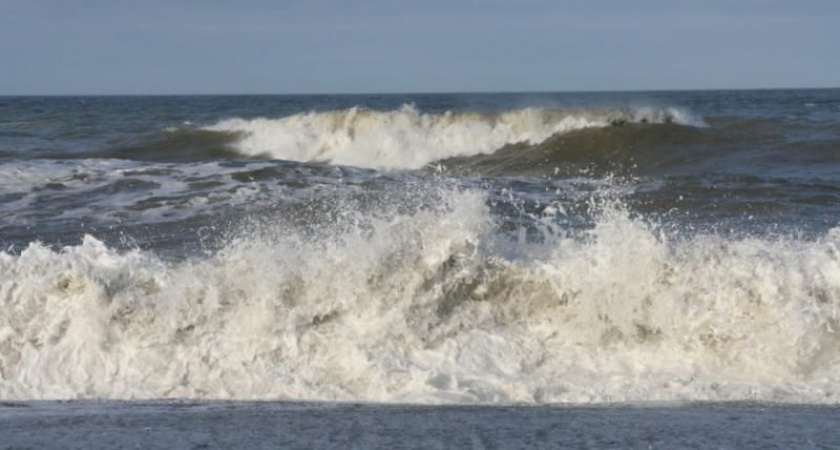 Спасатели предупредили о шторме с девятиметровыми волнами у побережья Камчатким