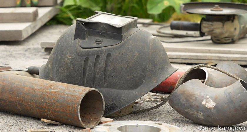 Владимир Солодов поручил министру ЖКХ контролировать ремонт котельной в Вулканном