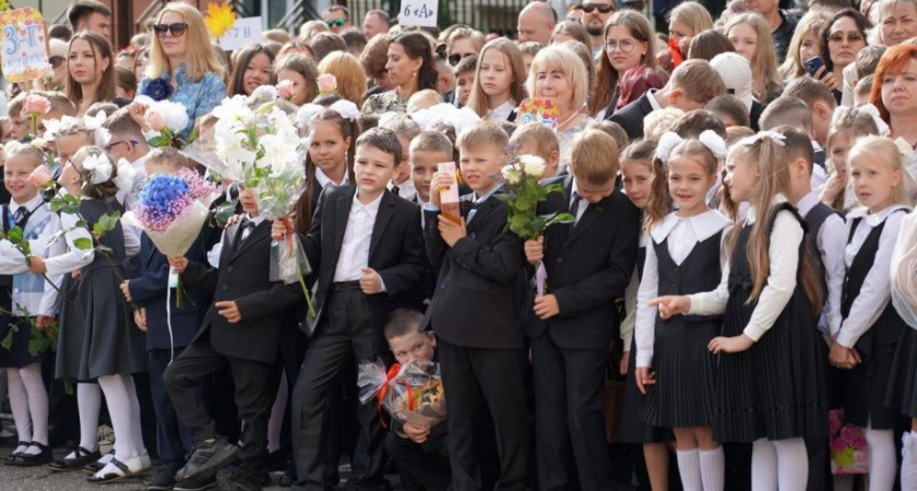 Фоторепортаж: В столице Камчатки отметили День знаний