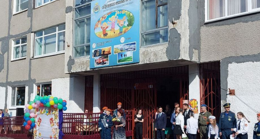 Сенатор Борис Невзоров поощрил победителей конкурса «Портрет твоего края»