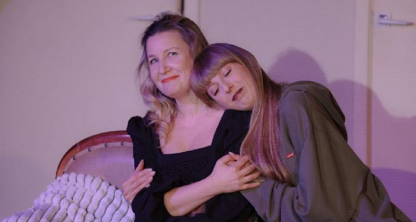 Спектакль "Как не выйти замуж" снова едет в Вилючинск