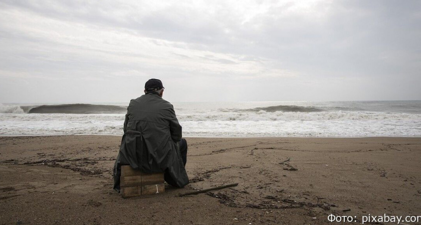 Эксперт назвала октября месяцем начала сезонной депрессии у россиян