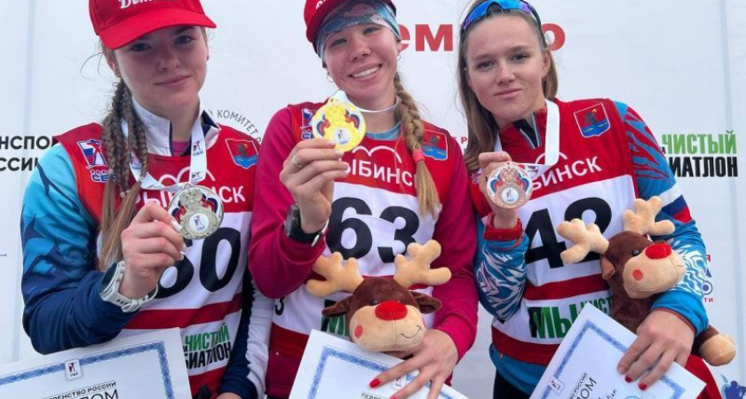Спортсменка с Камчатки завоевала серебро Первенства России по биатлону среди юниоров.