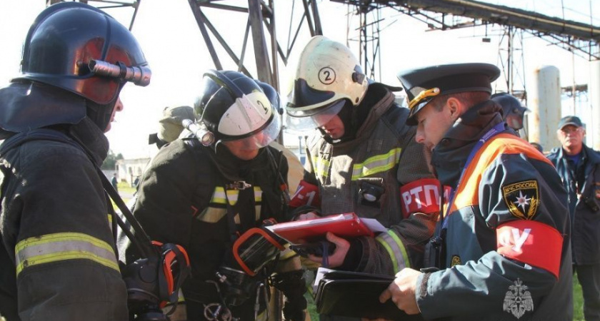 Условный пожар потушили камчатские огнеборцы в здании ТЭЦ-1