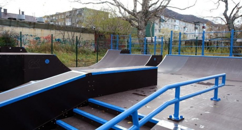 Строительство скейт-парка в Вилючинске подходит к завершению