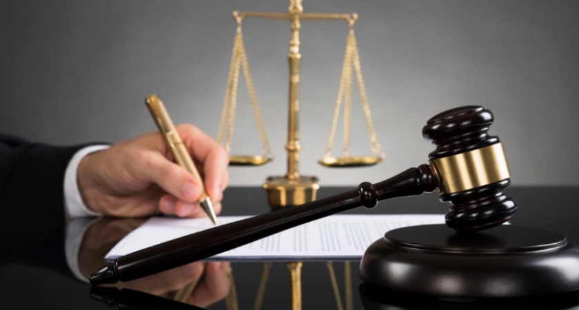 Камчатский адвокат попался на жульничестве в суде