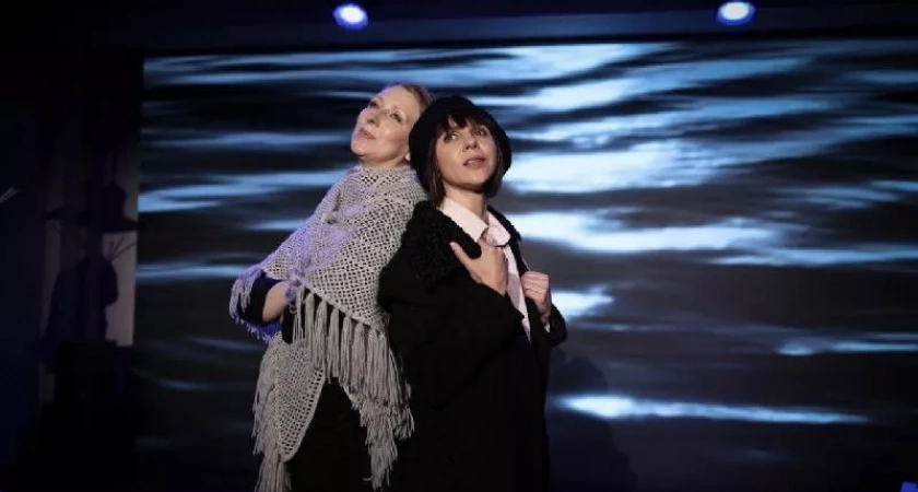 Состоялась премьера музыкально-поэтического спектакля "Вчера в четверть пятого"